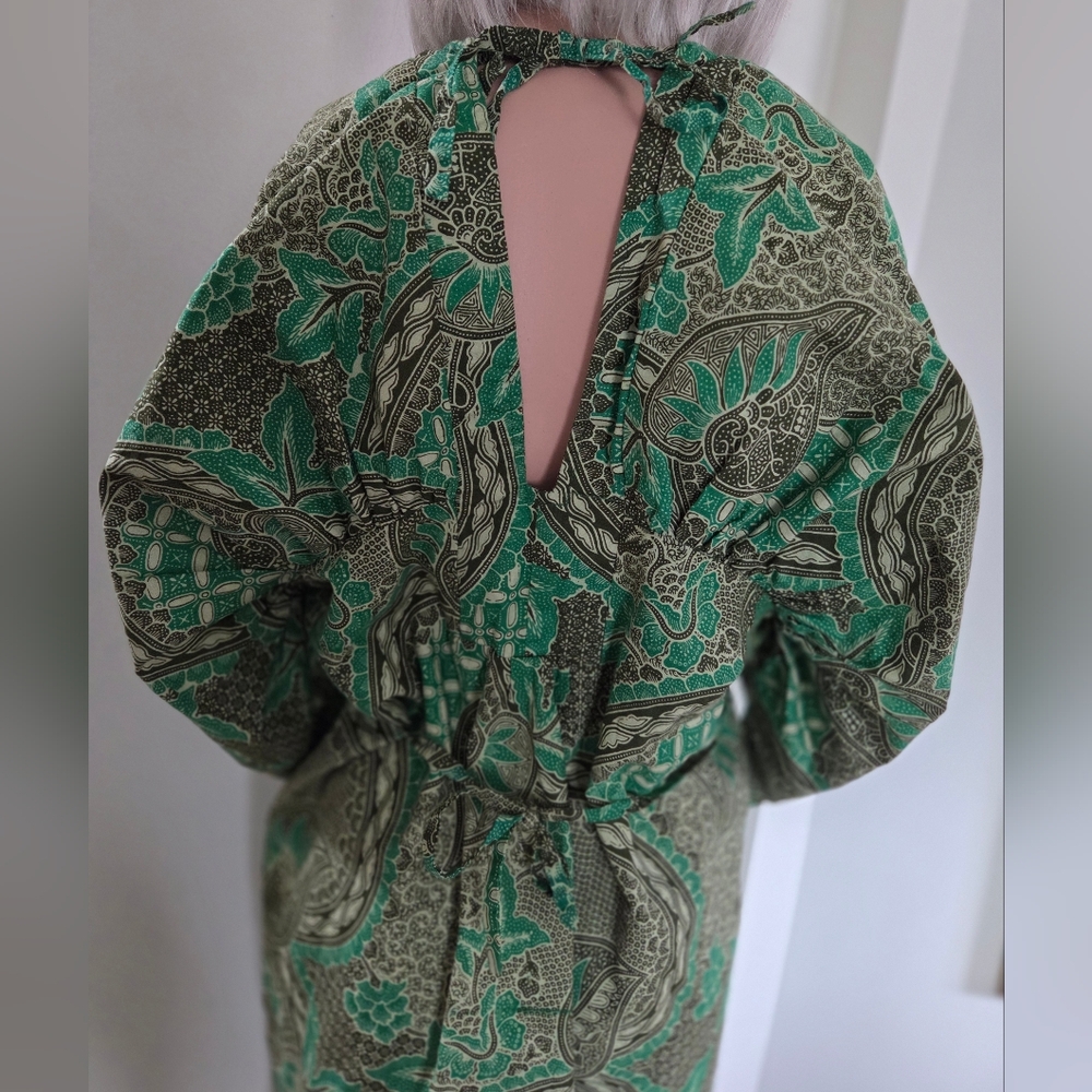 SOLD Boho Green Paisley V-Neck Kaftan Dress Size Small - Picture 8 of 8